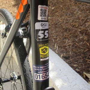 2018 6KU URBAN TRACK Black