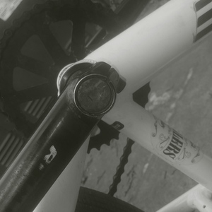 2014 Redline MX 24 White and Black