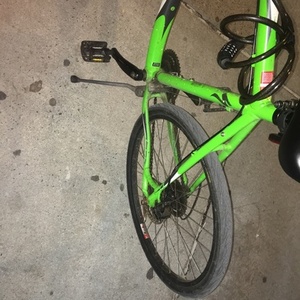 Specialized Hardrock Disc Green