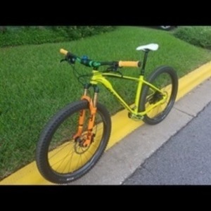 2017 Specialized Fuse Comp ^Fattie Yellow or Gold and Orange