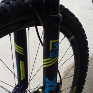 2017 Giant Anthem advance 1 Blue, Yellow or Gold, and Black