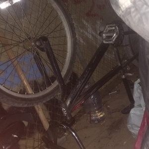 2007 GT Bicycles Dyno Silver, gray or bare metal and Stickers tape or other cover-up