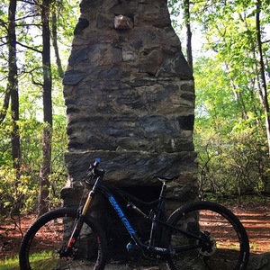 2017 Santa Cruz Bronson Black and Blue