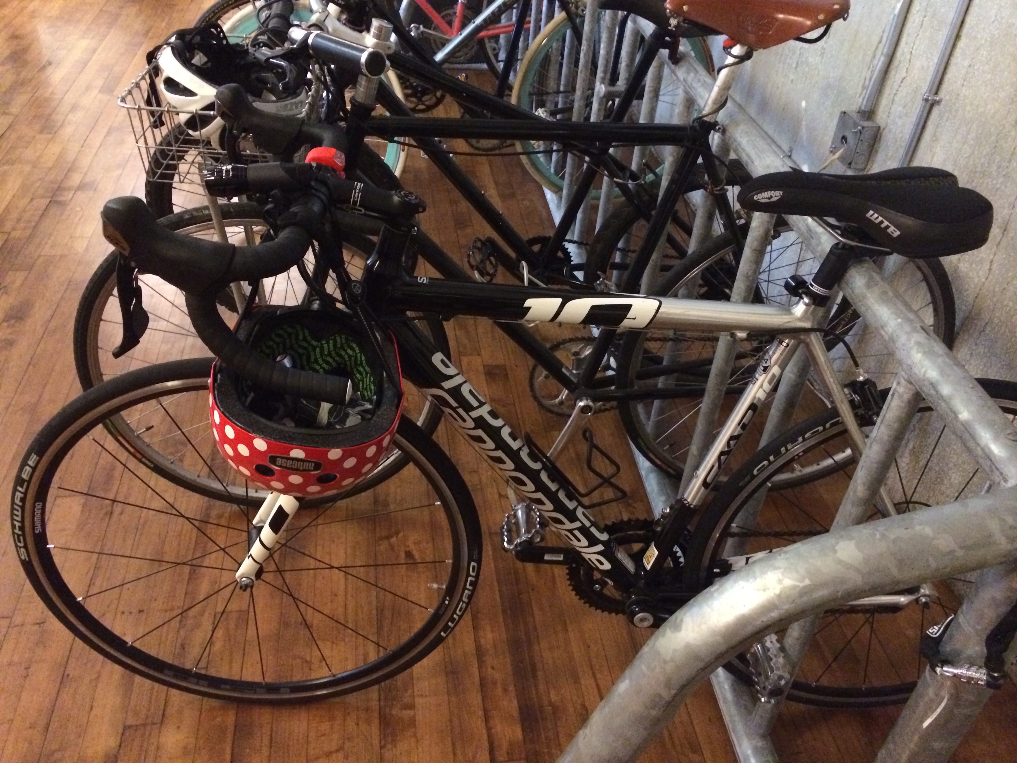 cannondale caad10 black inc 2013