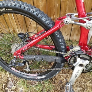 Rocky Mountain Bicycles Slayer Red and White