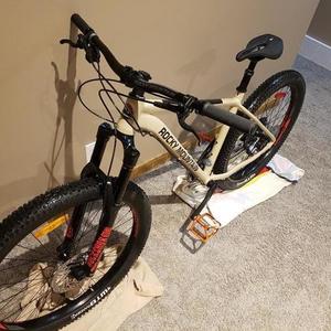 Rocky Mountain 27.5インチ 2019年 Growler50 2019 Rocky Mountain Growler 50 - Specs, Reviews, Images