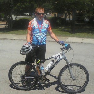 2007 Giant  Black and Silver or Gray