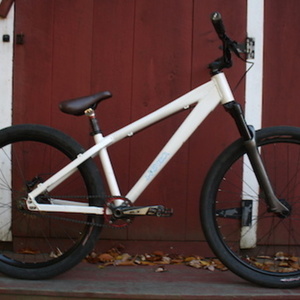 2010 soul cycles hero dj  White