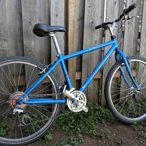 specialized hardrock blue
