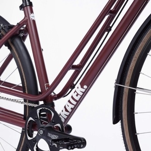 2016 Charge Grater mixte 1 Brown and Red