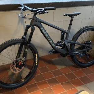 2019 Santa Cruz NOMAD C Black
