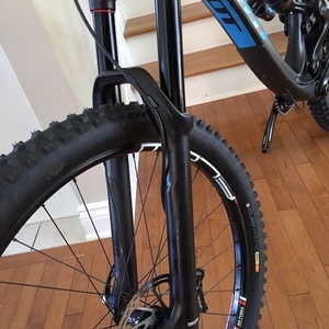 2017 Pivot firebird Black
