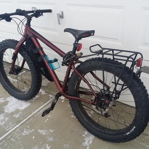 2015 Salsa Salsa double-butted 7005-aluminum w/ alternator drop-outs 175 km rear hub spacing Red