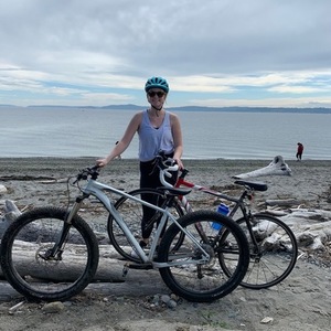 2018 Specialized M4 Premium aluminium White and Black