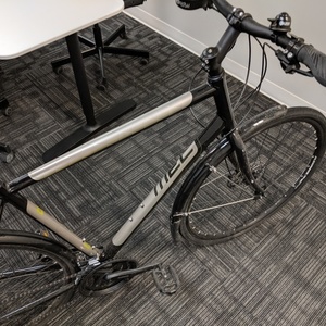 2019 MEC Midtown Black and Silver, gray or bare metal
