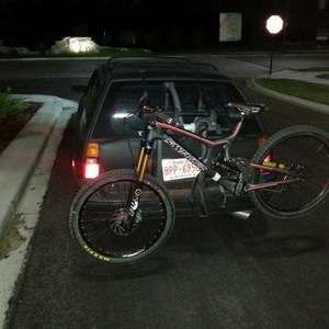 2016 Santa Cruz V-10 Black and Red