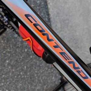 2018 Giant Contend Black and Orange