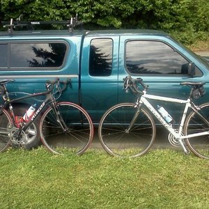 2010 Specialized Roubaix White