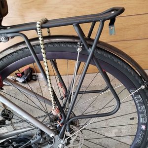 2016 Kona Dew Deluxe Silver, gray or bare metal