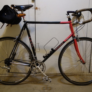 1986 Fuji Team Fuji Black and Pink