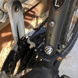 2015 Specialized Sirrus Silver, gray or bare metal
