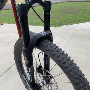 2018 Transition Bikes Sentinel Black