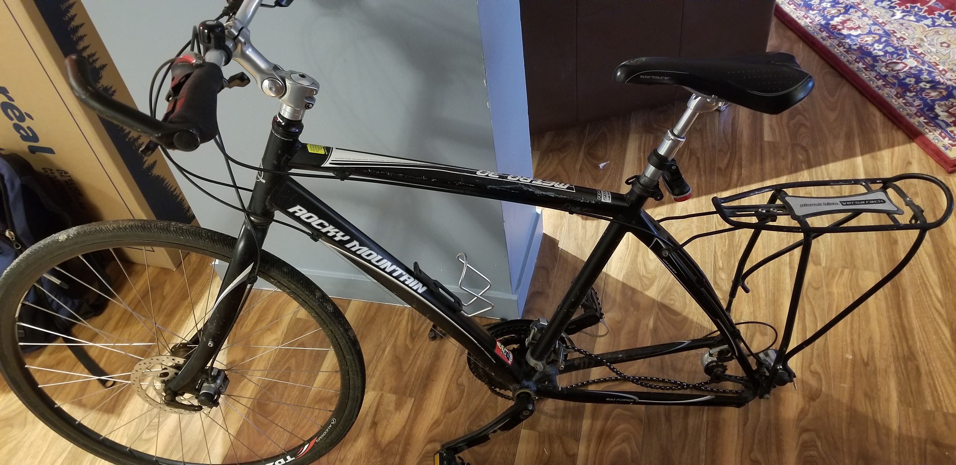 2010 Rocky Mountain Bicycles Hybrid style