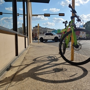 2018 Raleigh Med/ Hybrid Green