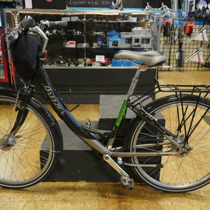 2012 Breezer Uptown 8 Step-Through  Green