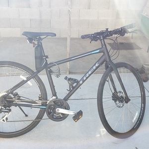 2019 Trek FX 2 Black