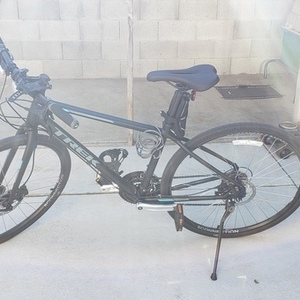 2019 Trek FX 2 Black
