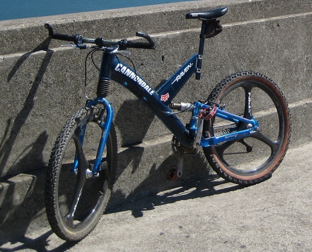 Cadre VTT Cannondale Raven Super V 700 En Carbone - Taille 19.5 - Occasion - USA