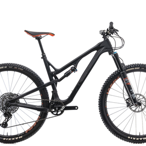 2017 Intense Primer Pro Black