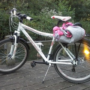 2013 Kross SA  White