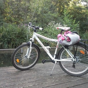 2013 Kross SA  White