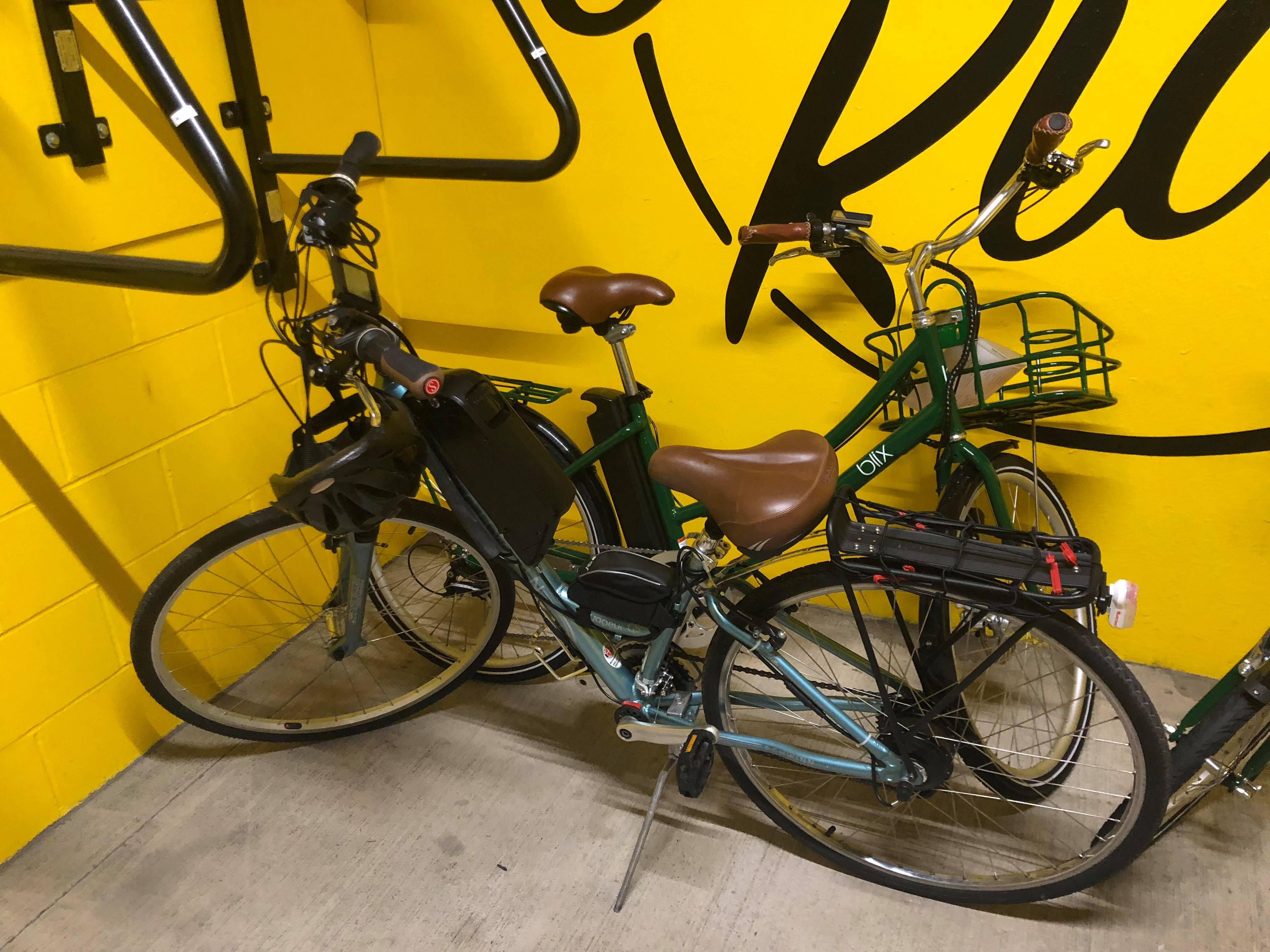 Stolen Schwinn Voyageur Gs