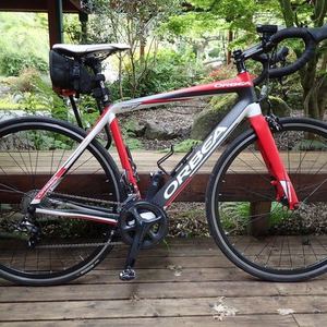 Orbea Avant Red, White, and Black