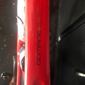 2019 Trek Domane SL5 Red