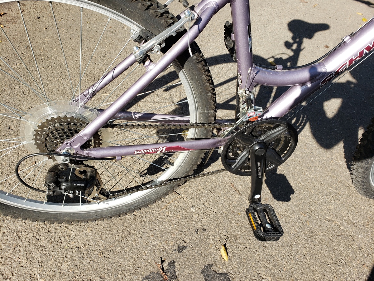 schwinn soto comfort bike