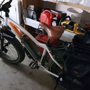 2019 Rad Power Bikes RadRover White and Orange