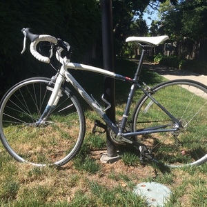 Specialized Dolce Compact  White and Blue