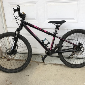 2018 MEC ACE Black and Pink