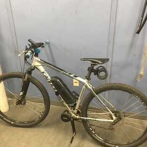 Cannondale Six 6 Silver, gray or bare metal and Black