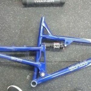 Other Weyless Blue and Silver, gray or bare metal