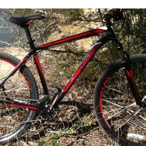 2014 Specialized Hardrock Disc 29 Black, Red, and White