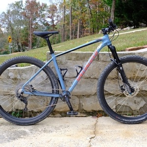 2019 Specialized Rockhopper Comp Blue and Red