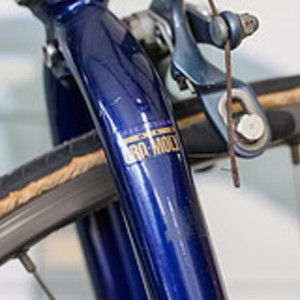 Chromoly, unicrown, aero fork + Shimano Exage 300EX SLR brake
