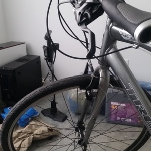 2011 Trek 7.2 FX Silver, gray or bare metal