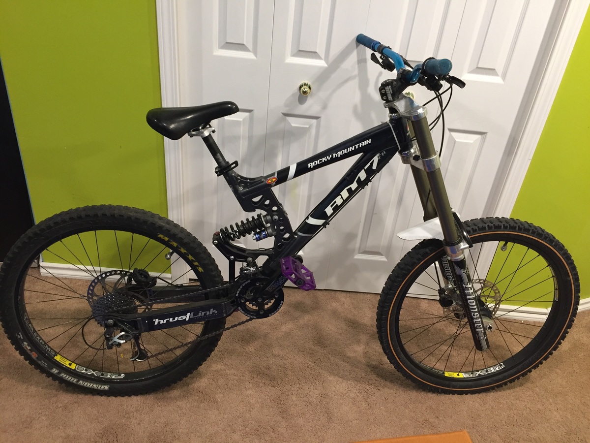2003 Rocky Mountain Bicycles Rm7 fr