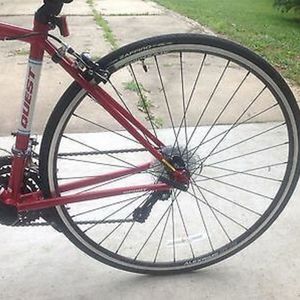 2016 Jamis Quest Sport Femme Female Red Performance Bike Red